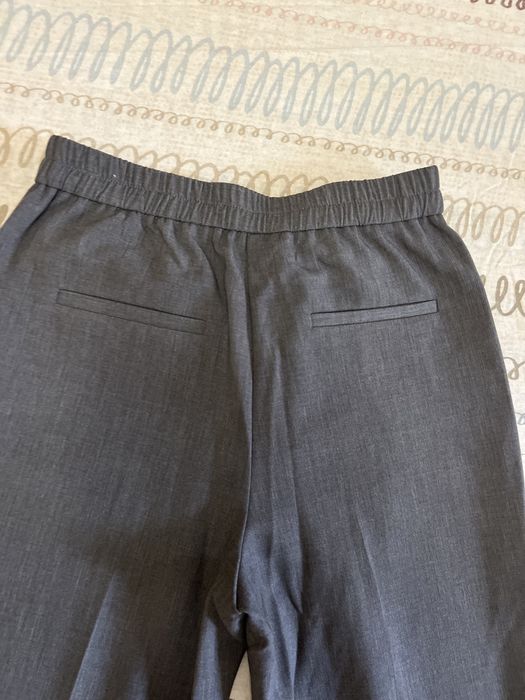 Нов панталон Reserved