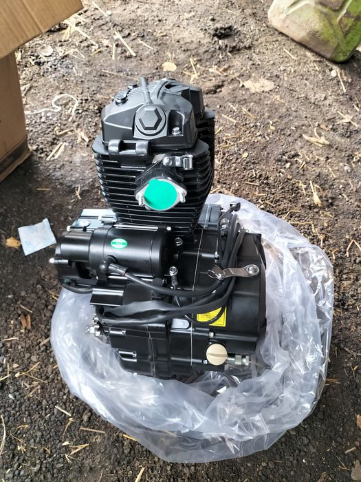 Продам двигатель