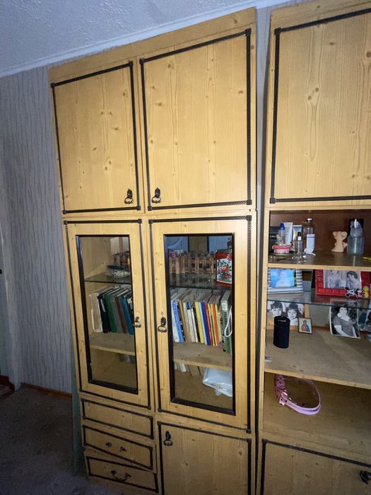Продам Шкаф Деревянный