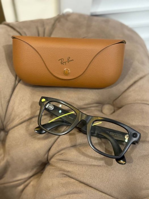Ray-ban Meta Wayfarer /150000