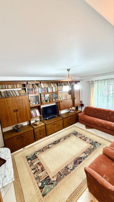 Apartament 2 camere  inchiriere Piata/Centru/Liceu Cuza/ Scoli  spatiu comercial sau locuit