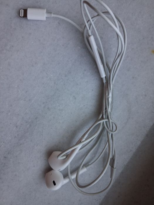 Căști iphone de vânzare