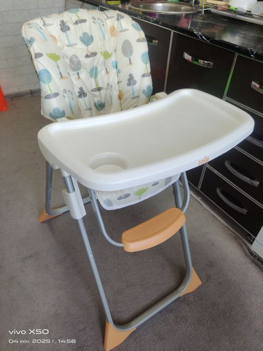 Детский стульчик. Joe фирма