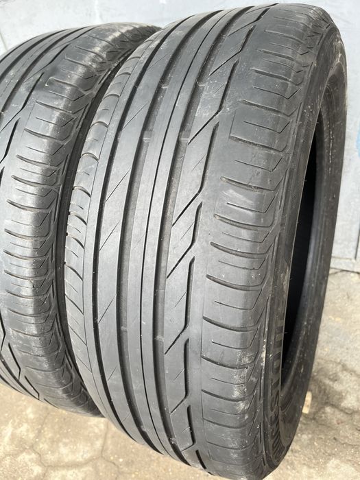 2 бр. летни гуми 225/55/17 Bridgestone RSC DOT 1516 4,5 mm