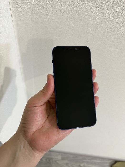Продам Iphone 12 mini