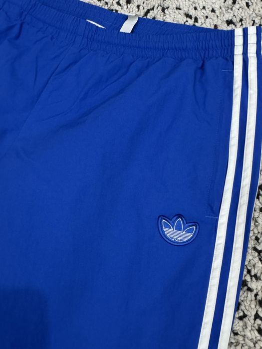 Мъжко долнище ADIDAS ORIGINALS . Размер L