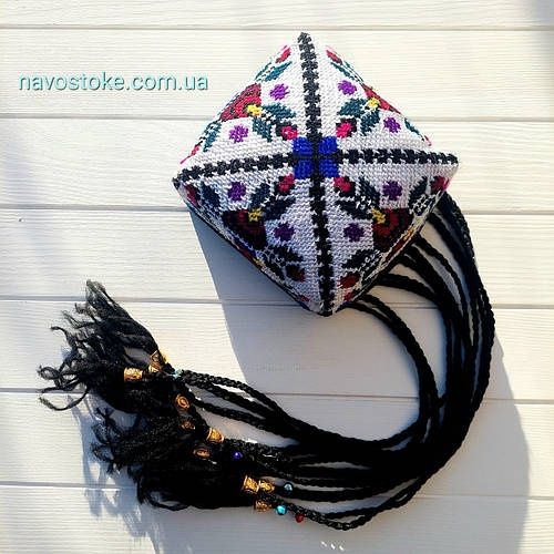 Узбекская национальная тюбетейка с косичками доппи на праздник Навруз!