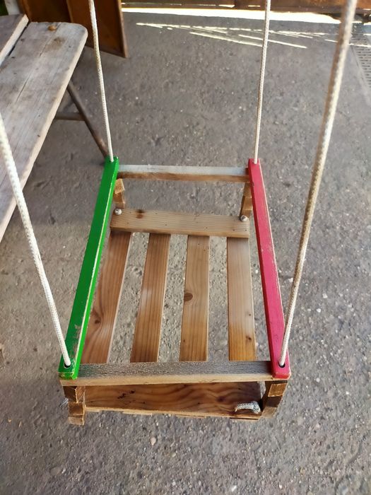 Super oferta -Leagăn lemn pentru exterior