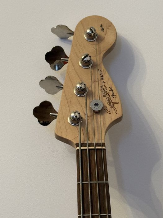 Fender Squire Affinity Series Precision Bass