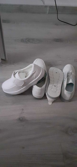 Set saboti medicali  marimea 37,interior 23 cm