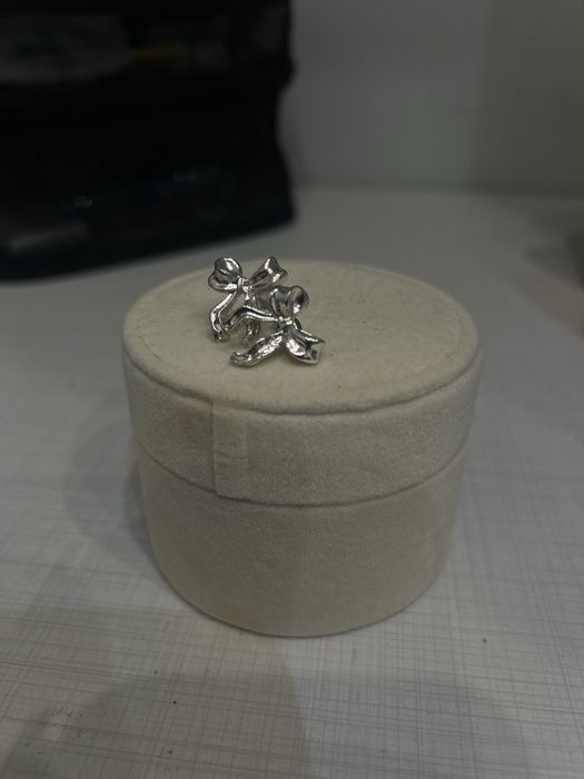 Сребърни обеци панделки