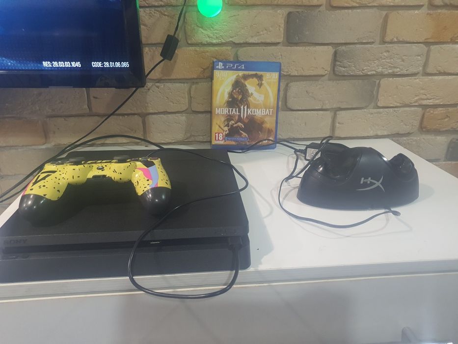 Продаю плейстейшен 4
