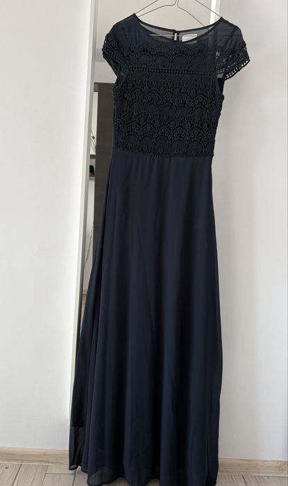 Rochie de zi.