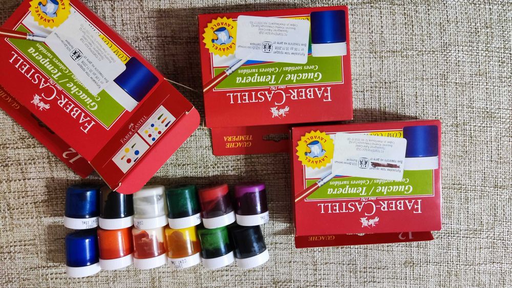 Акварелни  бои на Фабер Кастелот 6 и 12