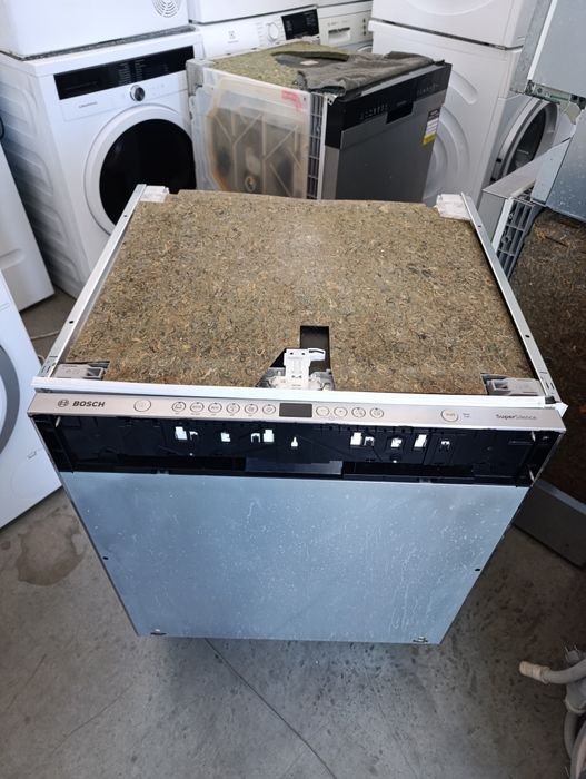 Съдомиялна за пълно вграждане BOSCH Super Silence