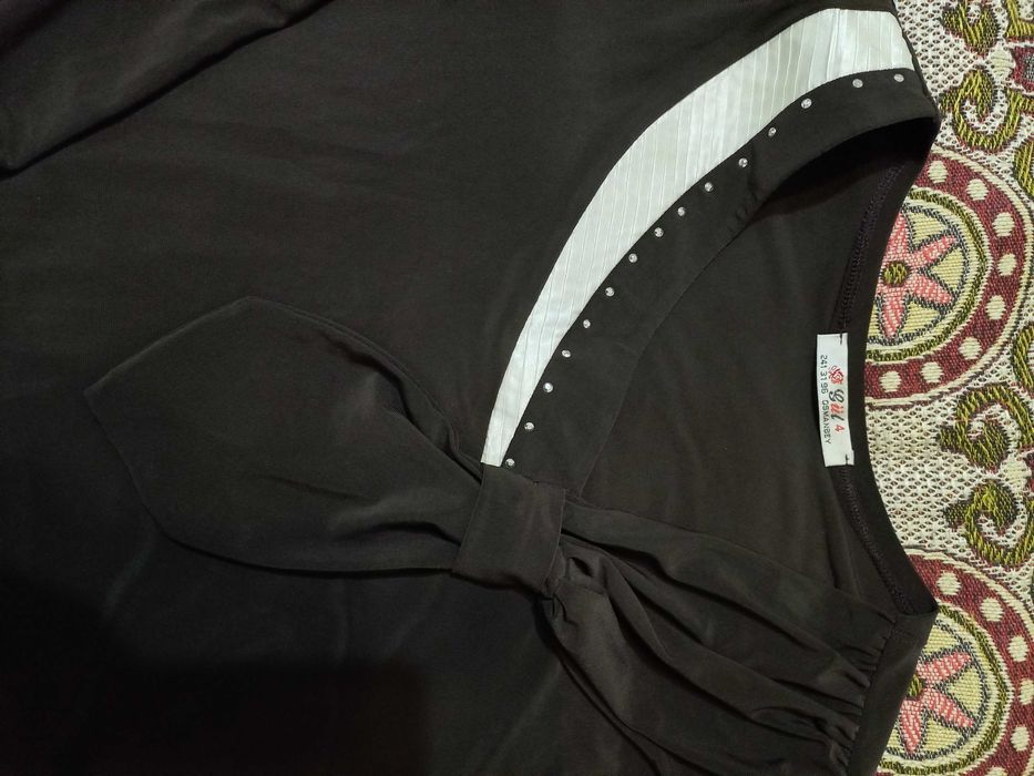 Продается нарядная кофточка