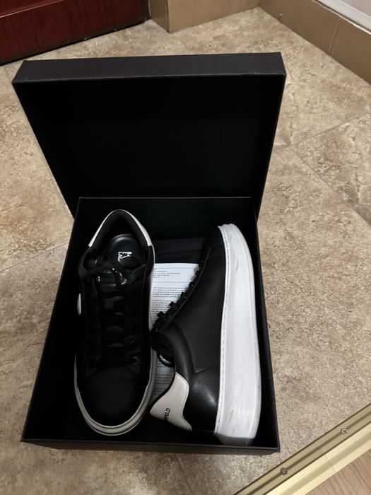 Adidas karl lagerfeld  originali negri