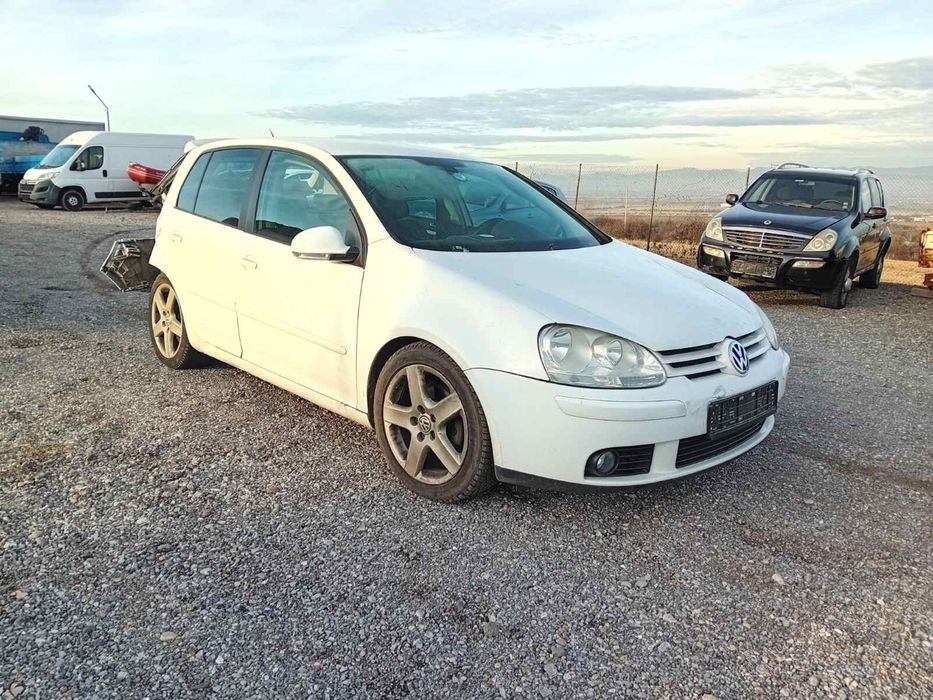 VW Golf 5 1.6 BSE Голф 5 на части