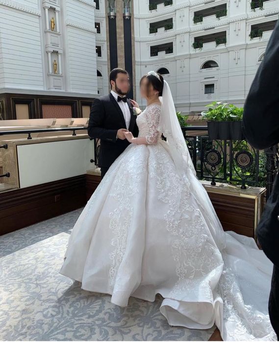 Свадебное  платье в цвете Ivory Light