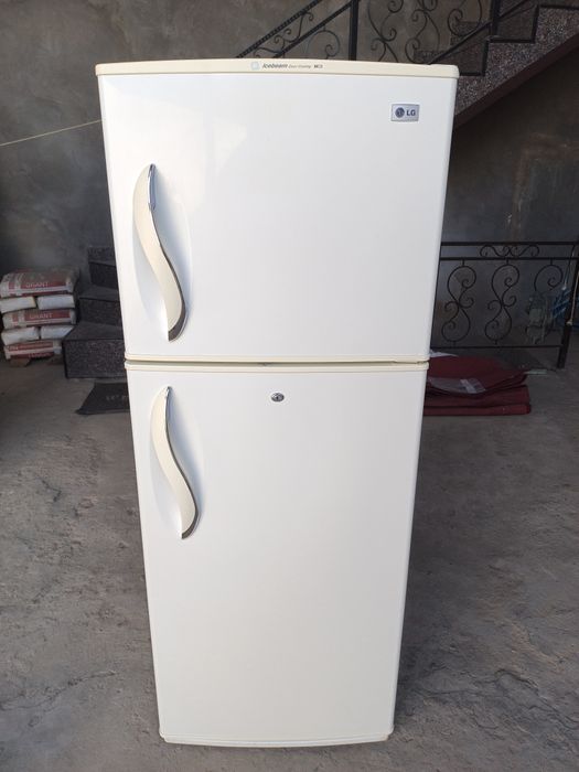 Продаётся холодильник