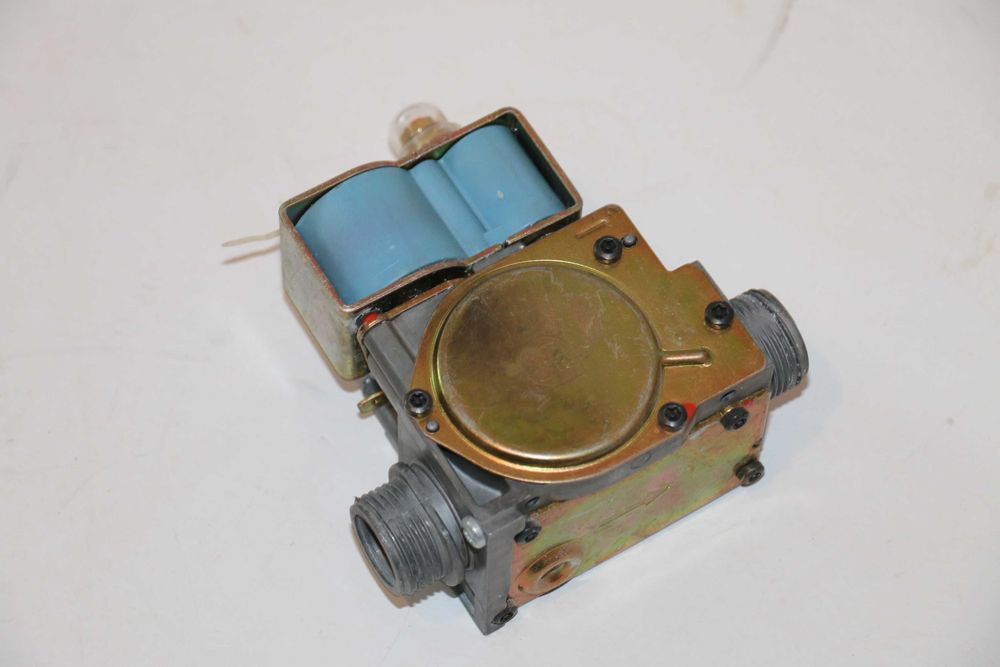 Vana gaz Sigma 845 centrala termica Bosch GAZ 5000 WT ZWSE28-5/2MFA 23