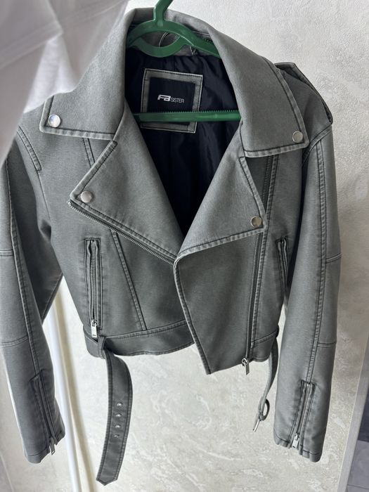 Куртка  косуха женская