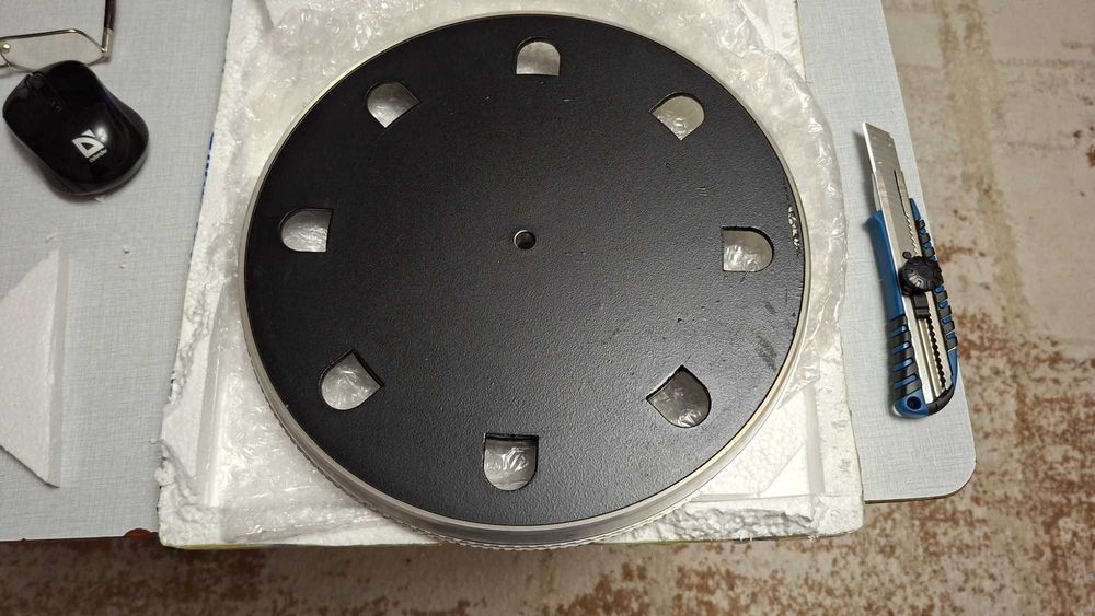 Диск для  проигрывателя АРКТУР 006 в хорошем состоянии.