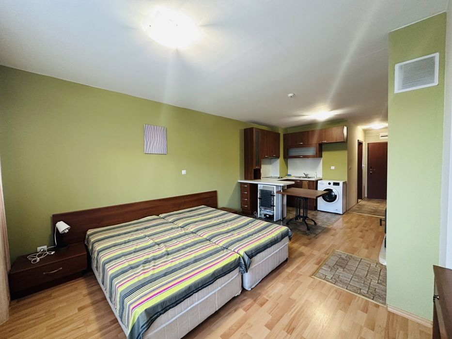 Дава се под наем Едностаен апартамент в Банско - 43 кв.м за 306 € - Снимка #1