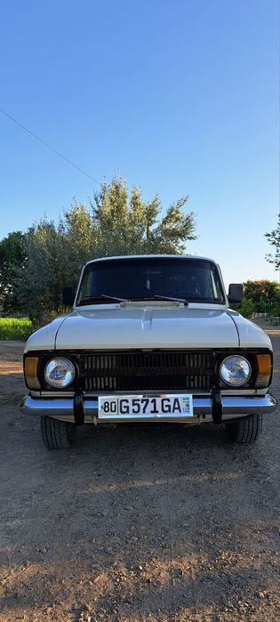 Moskvich 412.            .