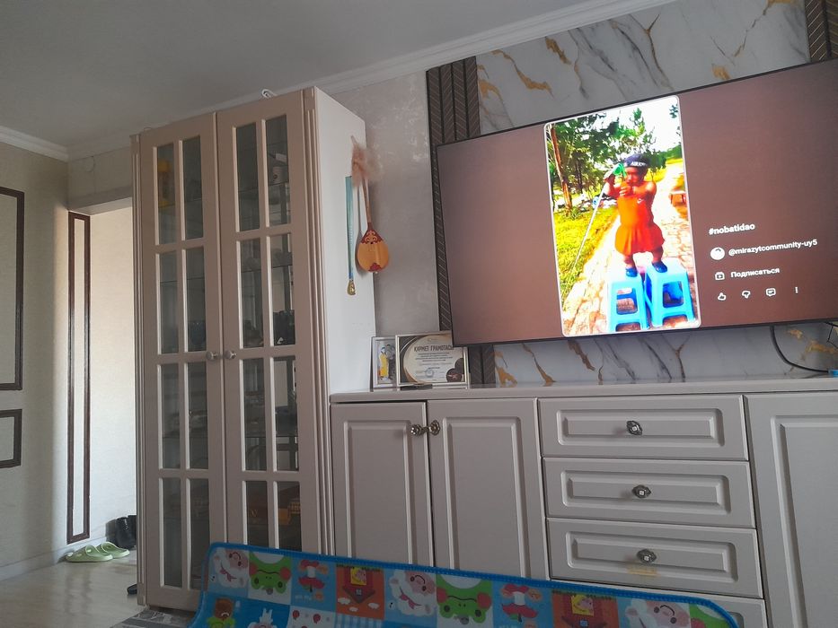 Срочно продам гарнитур