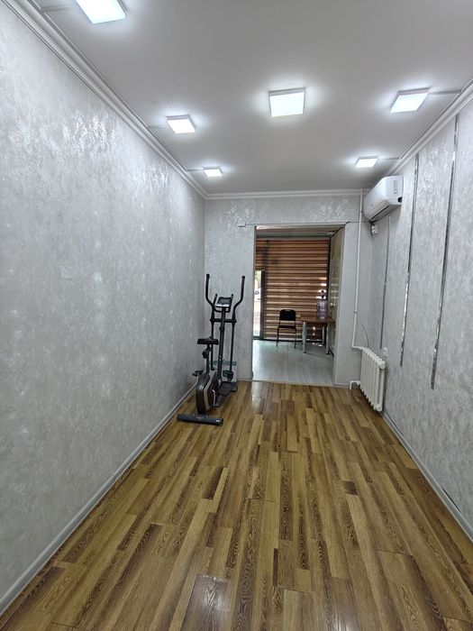 Ижарага нотурар бино/офис/дўкон (под офис)