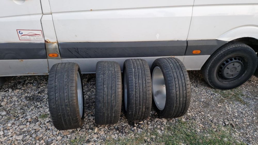 Алуминиеви джанти с гуми