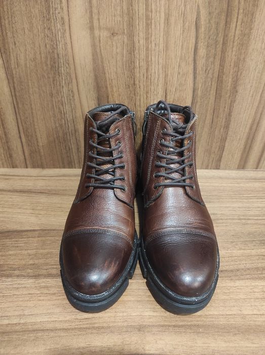 Ghete bărbați Benvenutti PIELE