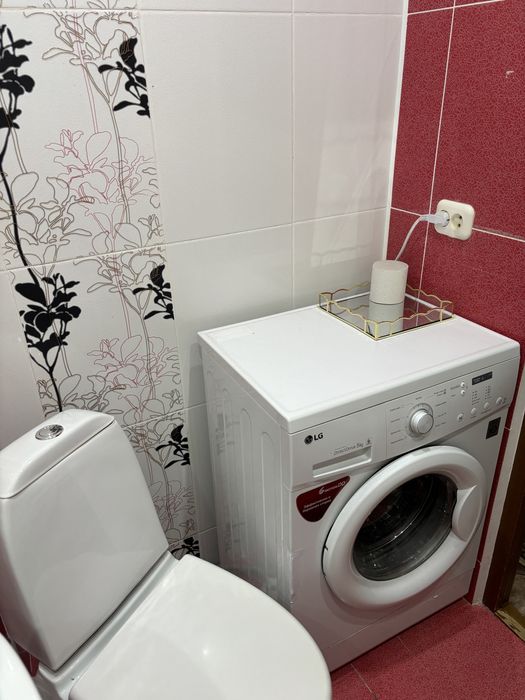 Сдам квартиру посуточно мкрн Кунаева