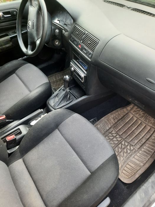 Golf 4, 1,6 benzină