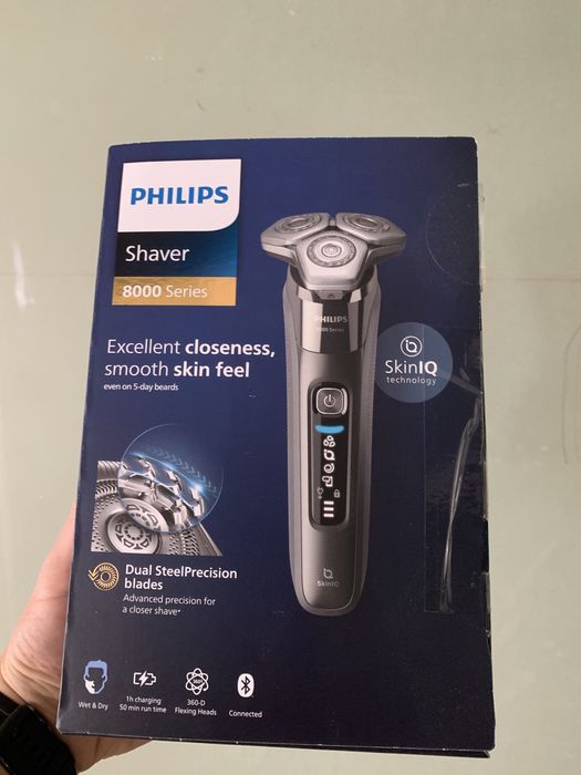 PHILIPS Shaver 8000 series