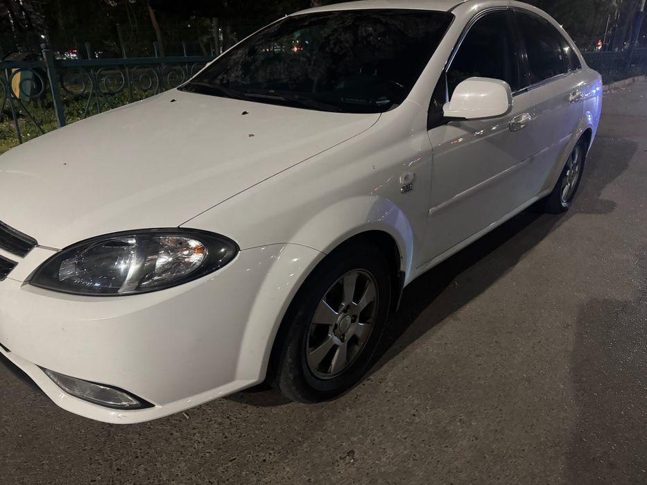 Автомобиль Gentra