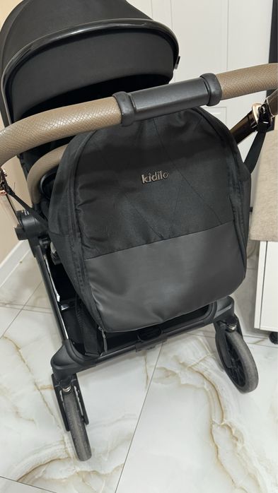 Коляска.         кидило         состояние жаксы.