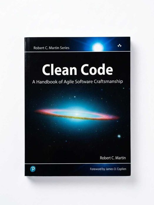Clean Code: A Handbook of Agile Software Craftsmanship (Robert C. Martin)