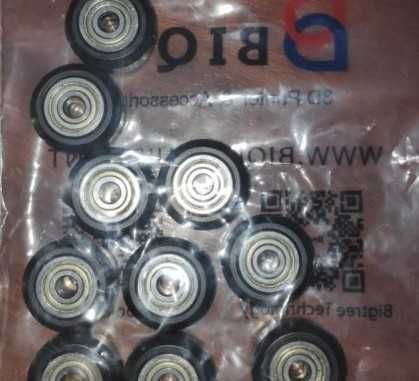 V-Slot конструктивен алуминиев профил  2020 2040 CNC и колела с лагер