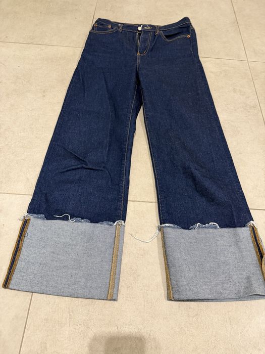 Сини дънки Zara.