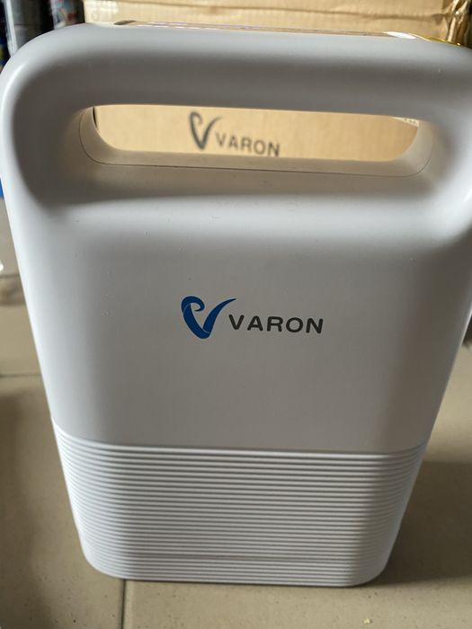 Concentrator de oxigen portabil Varon 6 niveluri