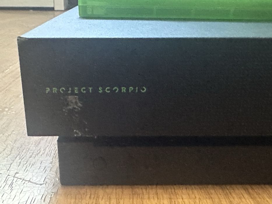 Xbox One X Project Scorpio Limited Edition 4K disc jocuri controller