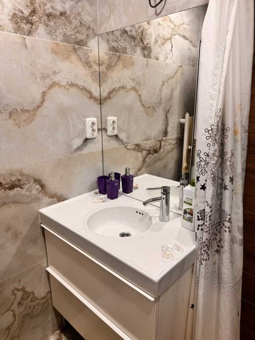 Дава се под наем Тристаен апартамент в София, Гоце Делчев - 110 кв.м за 1120 € - Снимка #6