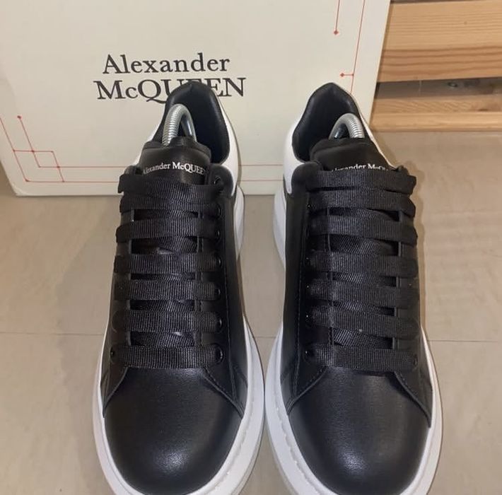Adidasi Alexander Mcqueen