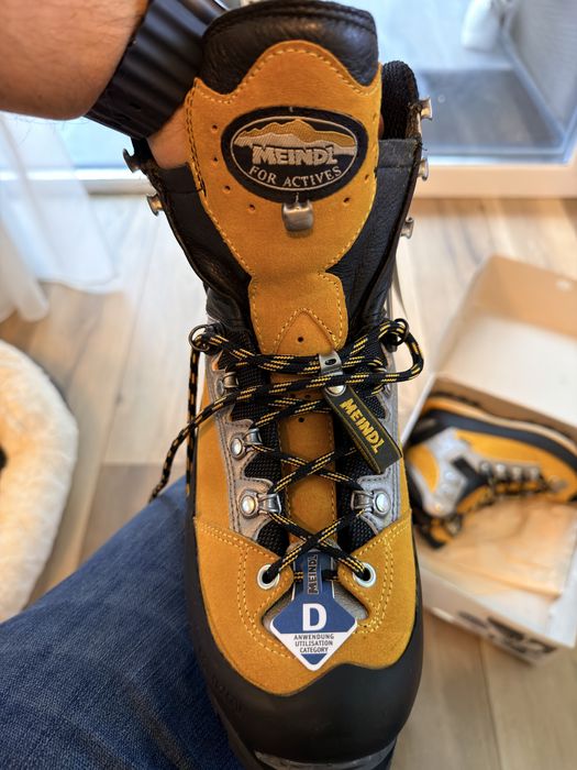 Bocanci MEINDL IARNA 39.5