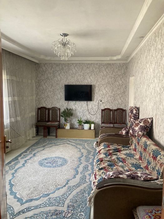 Продам дом на Бобровке 3 дачи