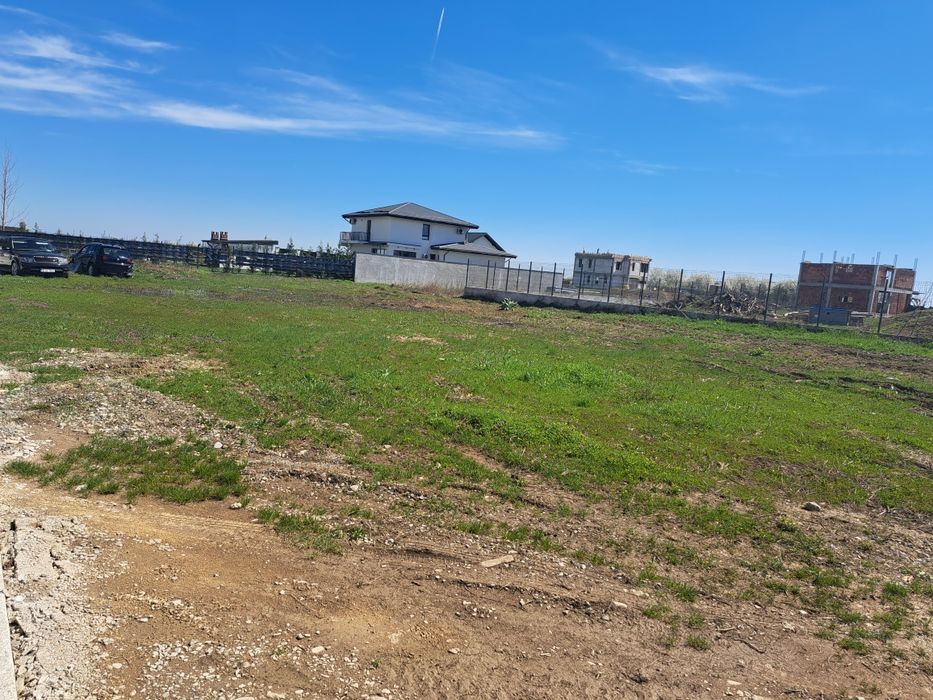 Vand teren in Corbeanca,sat Ostratu