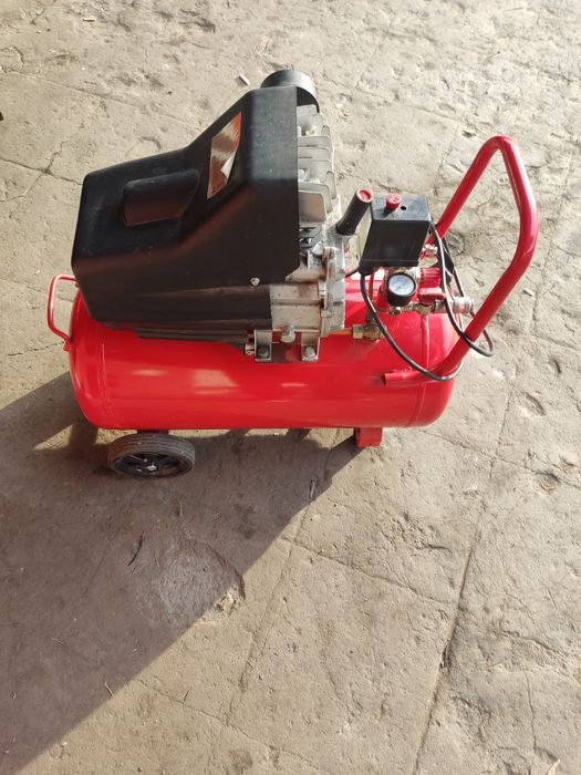 Компресор 50л като нов