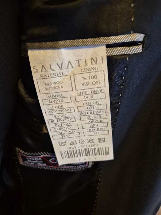 Костюм (пиджак и брюки) размер 44